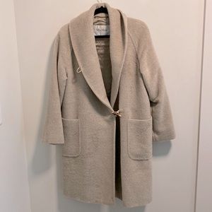 Maxmara alpaca and wool cream coat
